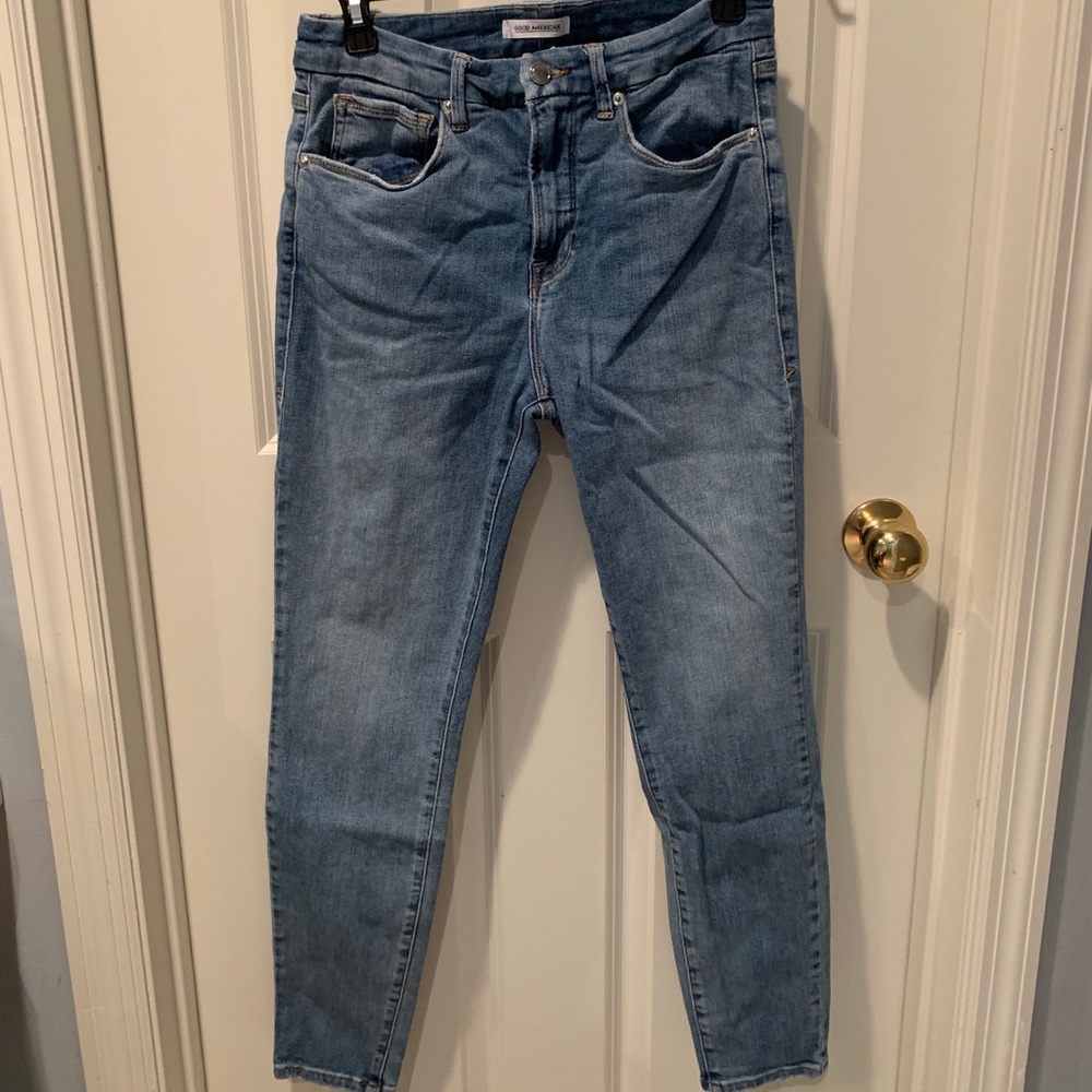 Good waist medium wash jeans